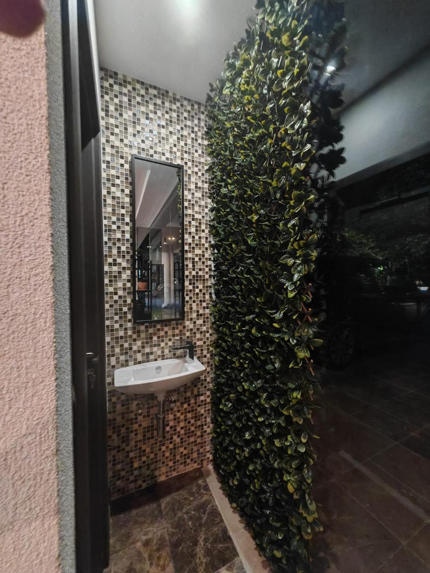 White Boutique Hotel- Eforie Nord Exterior photo