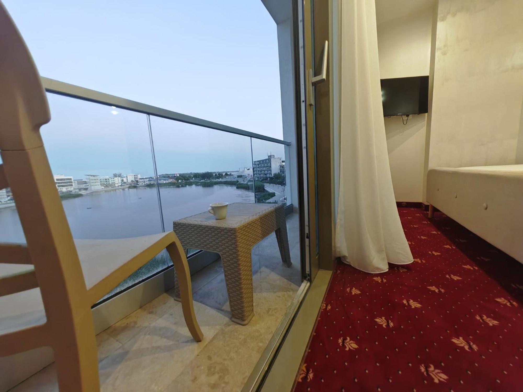 White Boutique Hotel- Eforie Nord Exterior photo